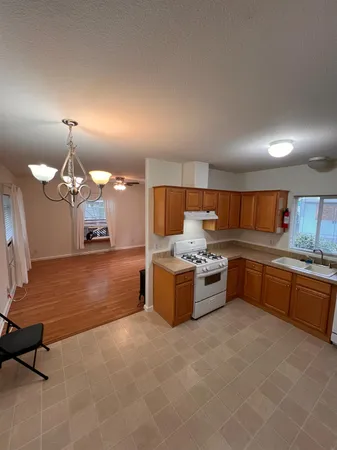 $78,000 | 902 Del Paso Boulevard, Unit 61, Sacramento, CA 95815
