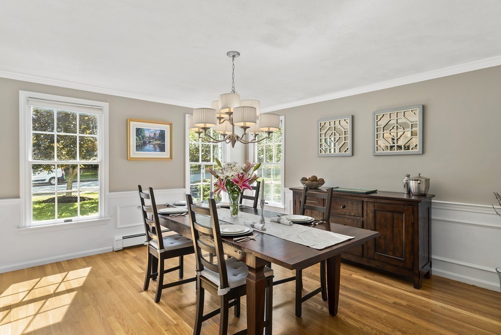 4 Lorraine Road Walpole, MA 02081 - Photo 9 of 26 Gallery Image 9