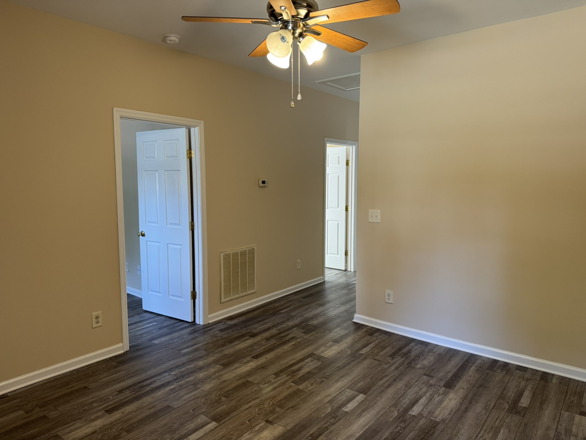 203 Goodloe Street Mount Pleasant, TN 38474 - Photo 2 of 16