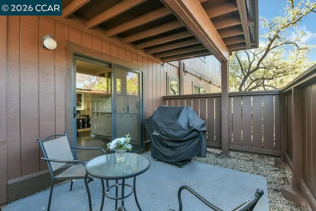 $499,000 | 896-896 Camelback Place, Pleasant Hill, CA 94523