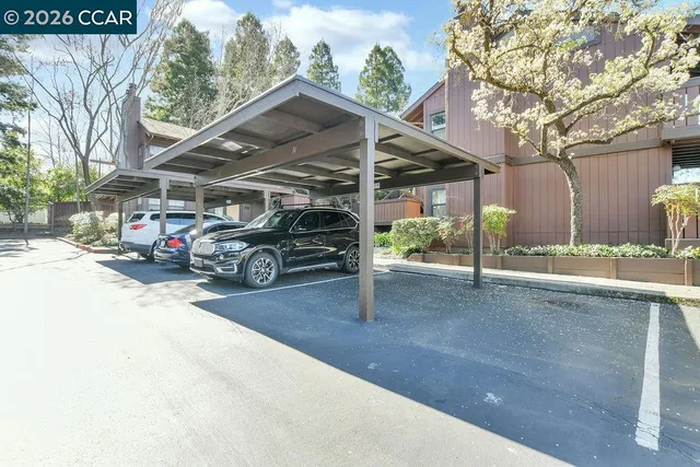 $499,000 | 896-896 Camelback Place, Pleasant Hill, CA 94523