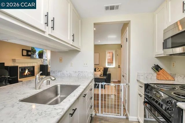 $499,000 | 896-896 Camelback Place, Pleasant Hill, CA 94523