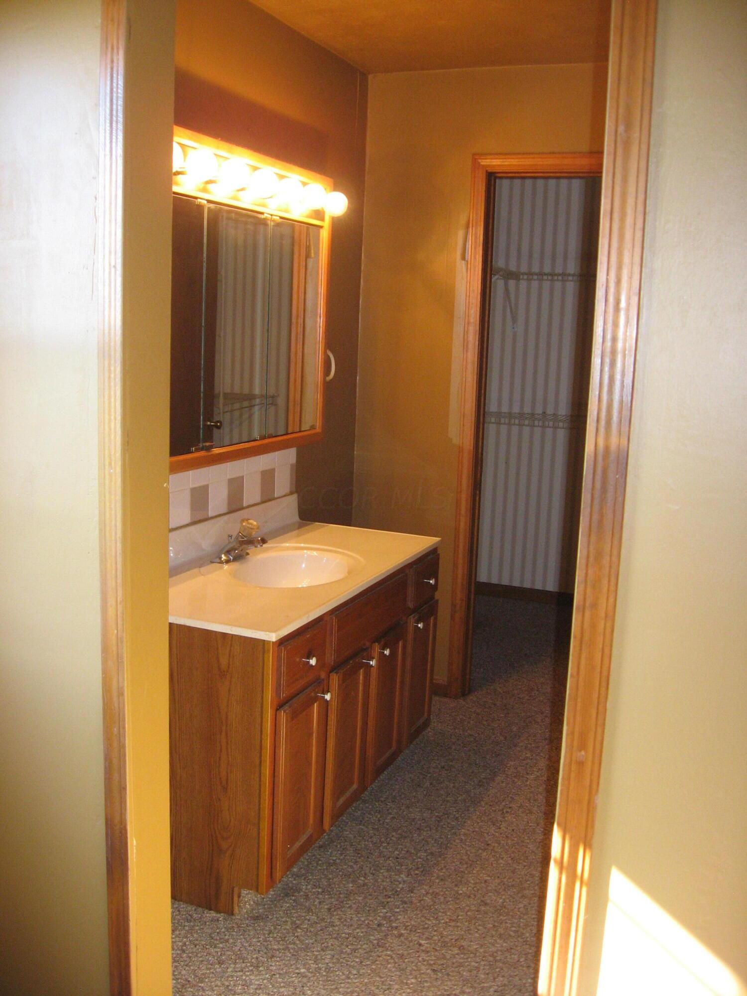 1026 South State Rte 72 Sabina, OH 45169 - Photo 26 of 34 IMG_1868