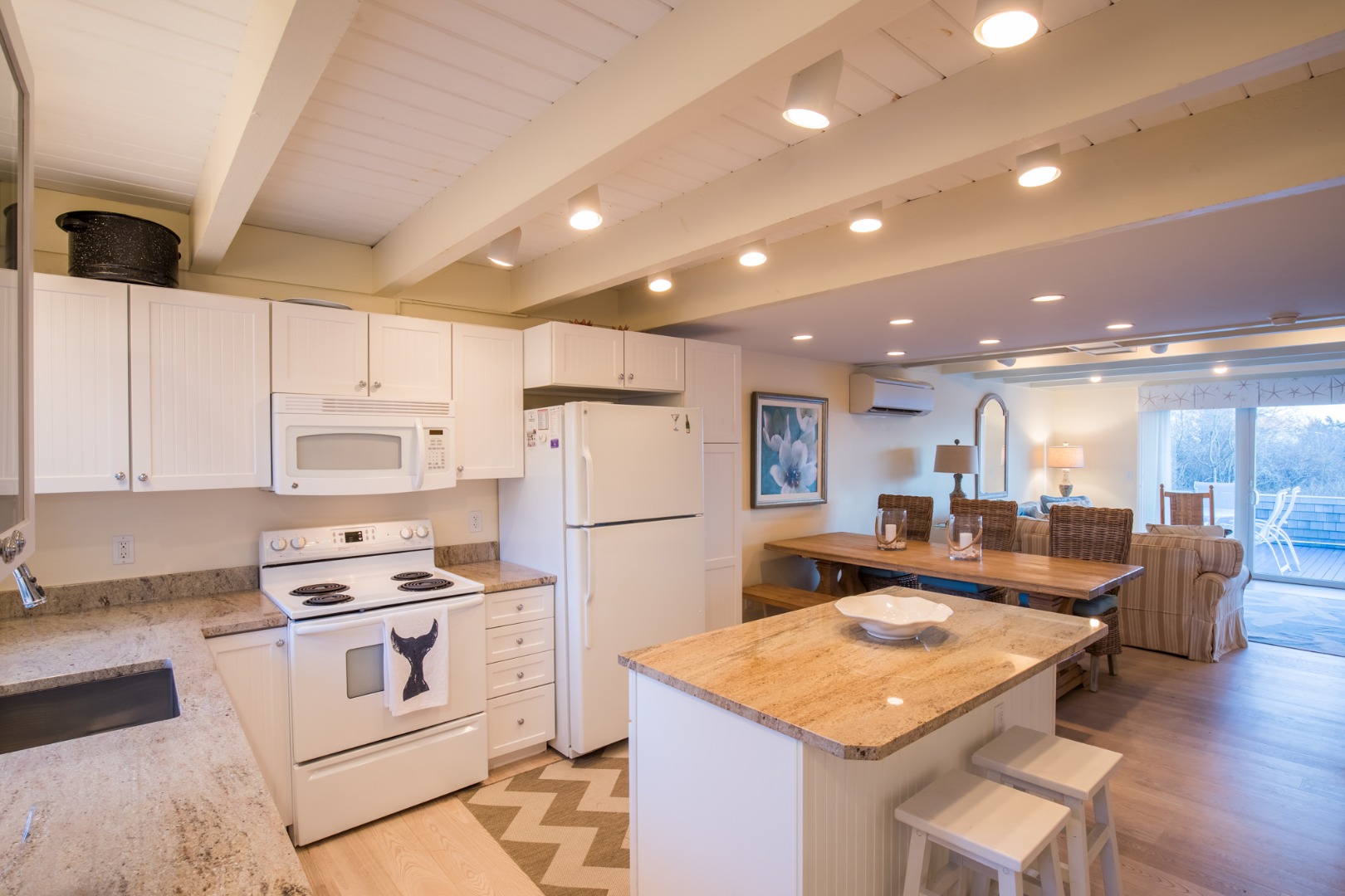 491 Katama Road, Unit D2 Edgartown, MA 02539 - Photo 6 of 13 Kitchen to Dining area