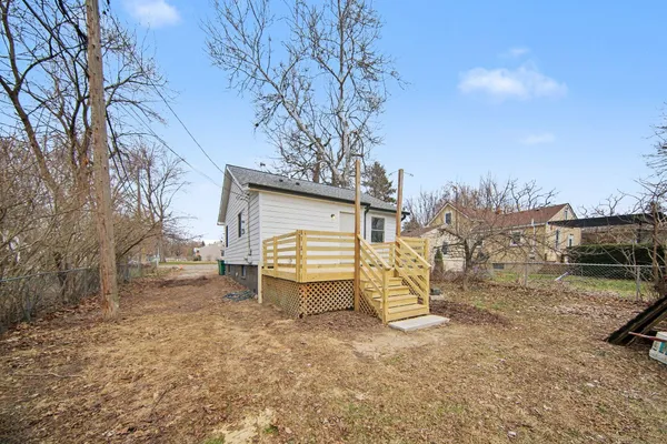 $1,350 | 808 East Cross Street, Ypsilanti, MI 48198