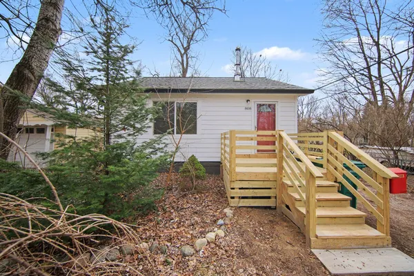 $1,350 | 808 East Cross Street, Ypsilanti, MI 48198