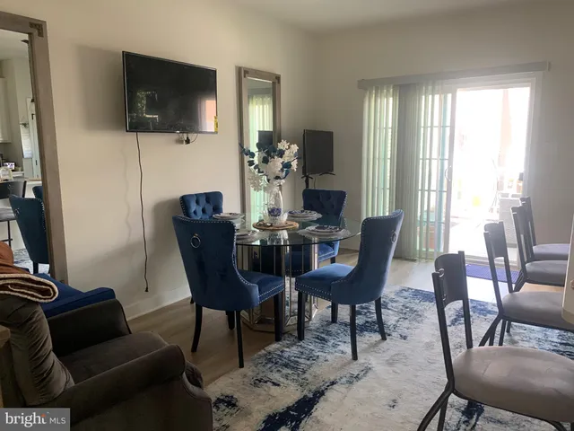 $340,000 | 117 Plaza Drive, Sicklerville, NJ 08081