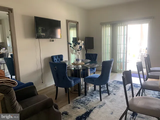 $340,000 | 117 Plaza Drive, Sicklerville, NJ 08081