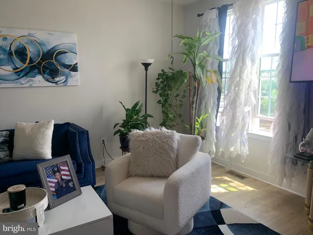 $340,000 | 117 Plaza Drive, Sicklerville, NJ 08081