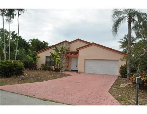 7058 Northwest 3rd Avenue Boca Raton, FL 33487 - Photo 1 of 16 Exterior Front
