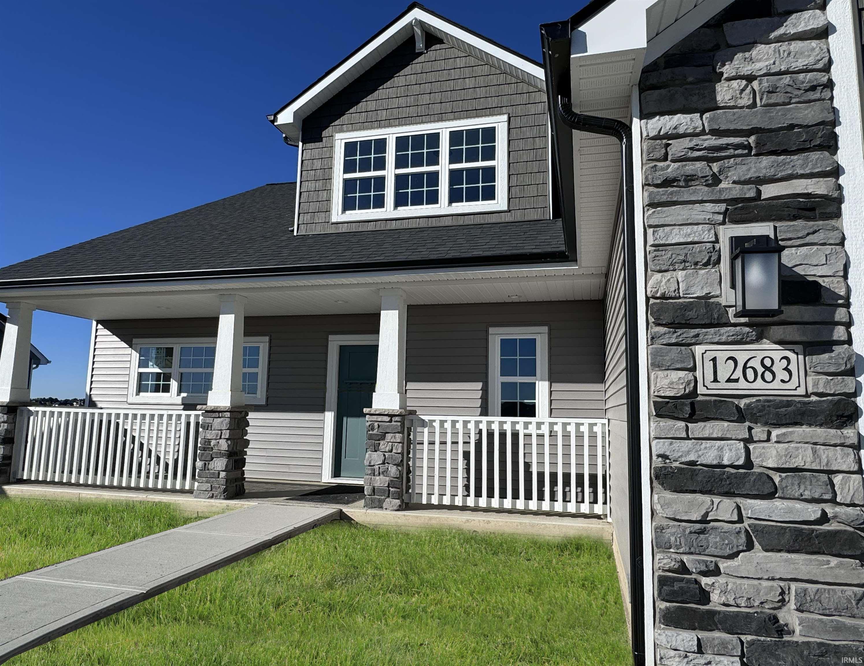 12663 Memory Lane Fort Wayne, IN 46818 - Photo 2 of 25 Gallery Image 2