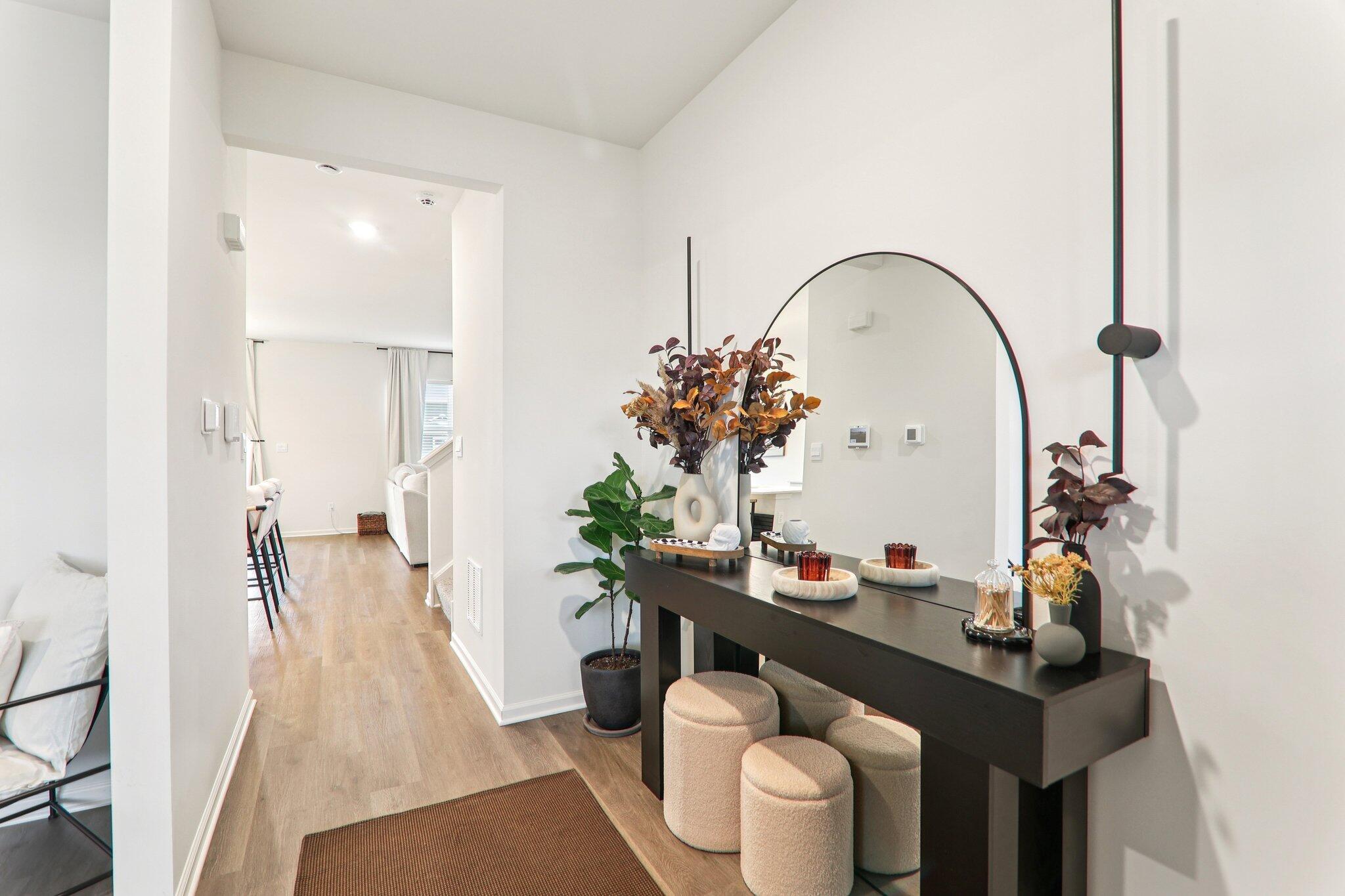 10651 Whitney Place Crown Point, IN 46307 - Photo 3 of 22 2048x1365