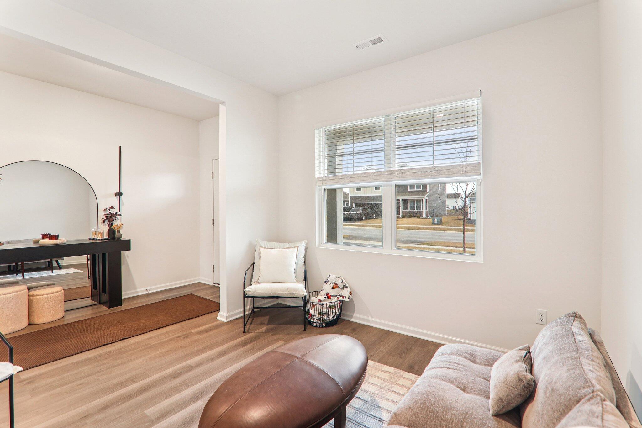 10651 Whitney Place Crown Point, IN 46307 - Photo 5 of 22 2048x1365