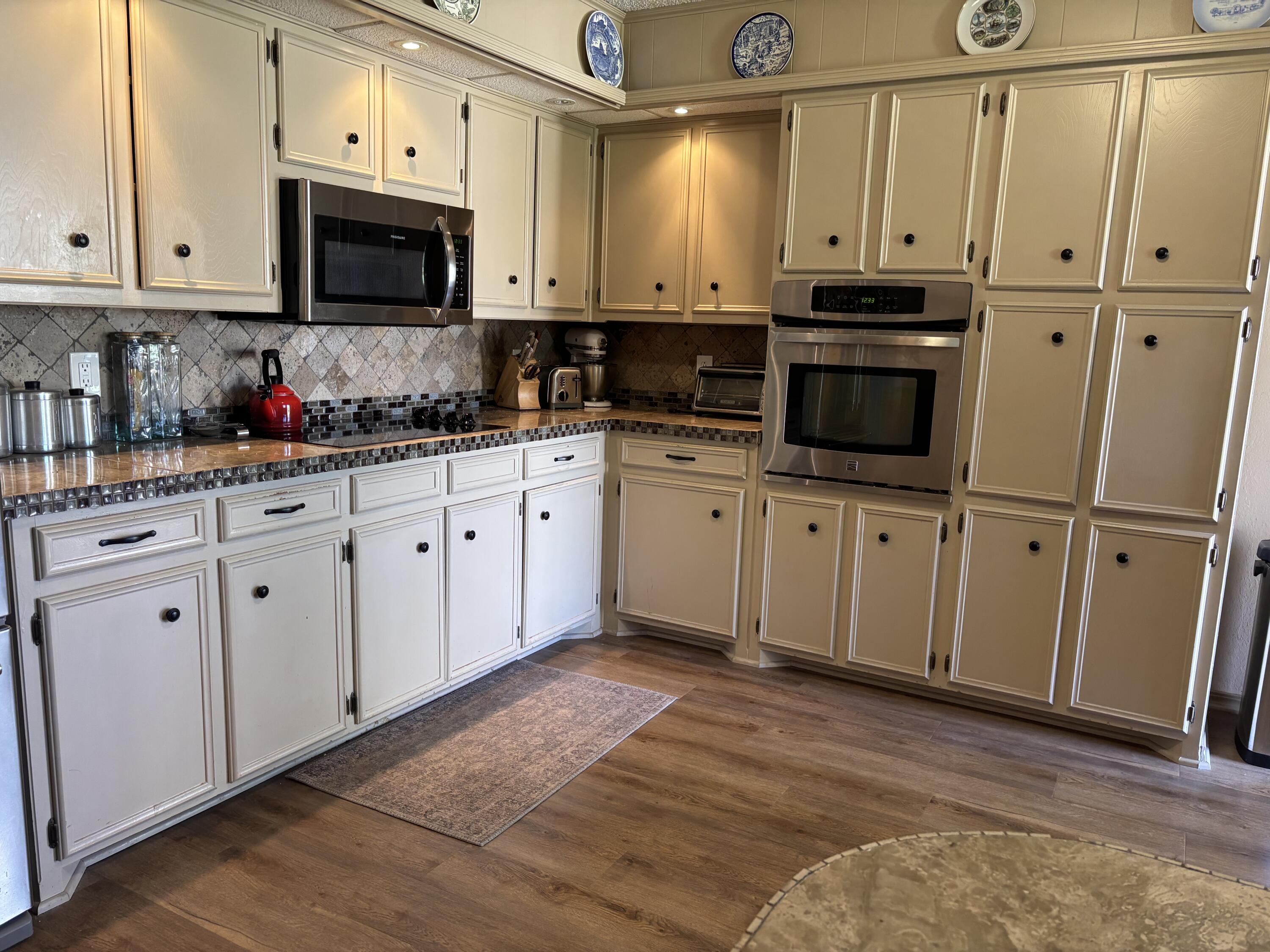 5504 69th Street Lubbock, TX 79424 - Photo 13 of 35 IMG_3822