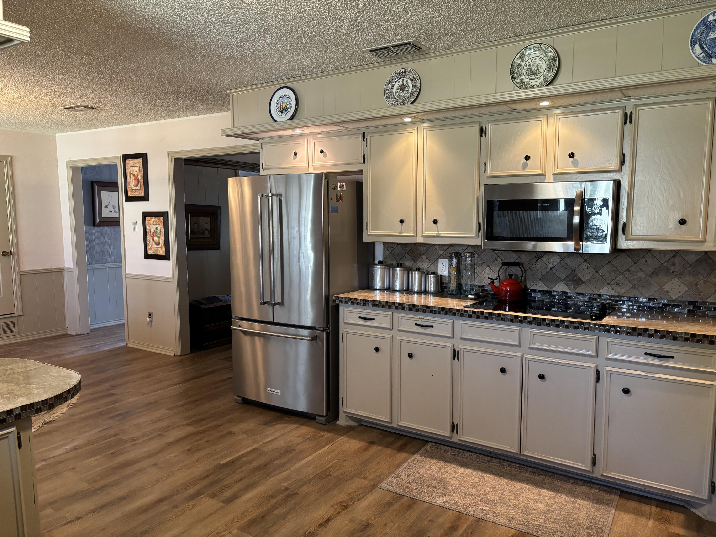 5504 69th Street Lubbock, TX 79424 - Photo 14 of 35 IMG_3823