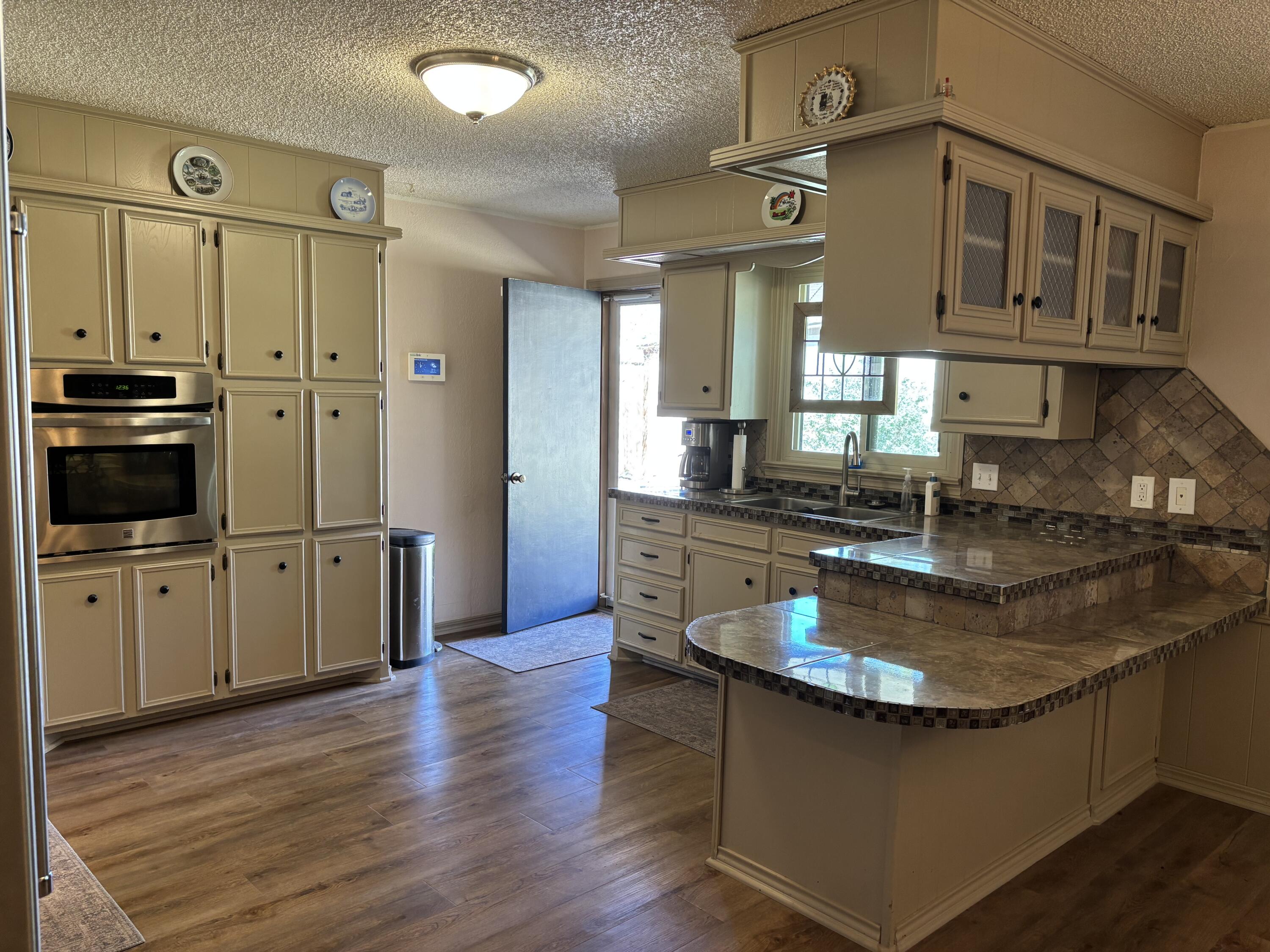 5504 69th Street Lubbock, TX 79424 - Photo 18 of 35 IMG_3831