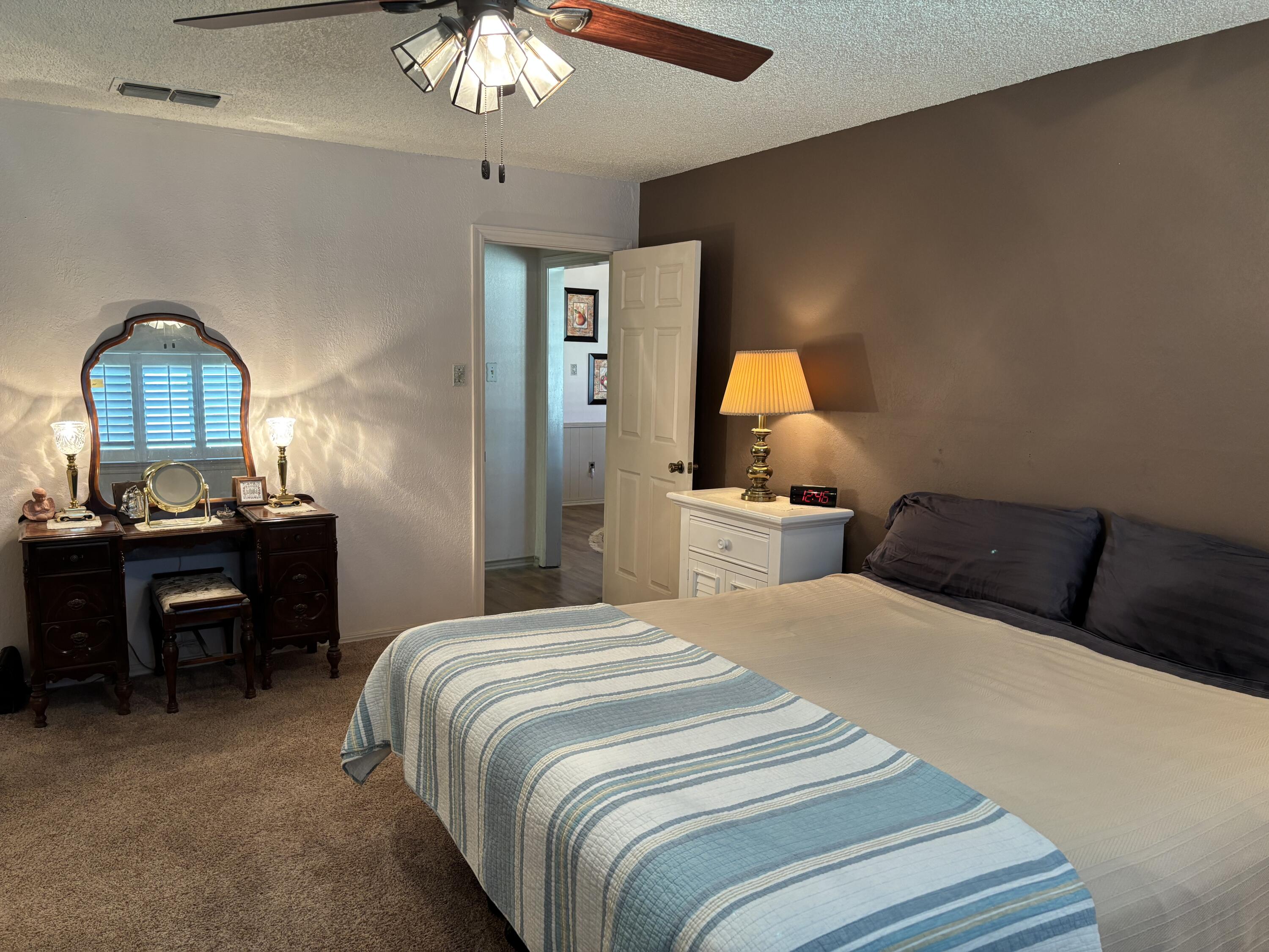 5504 69th Street Lubbock, TX 79424 - Photo 19 of 35 IMG_3840