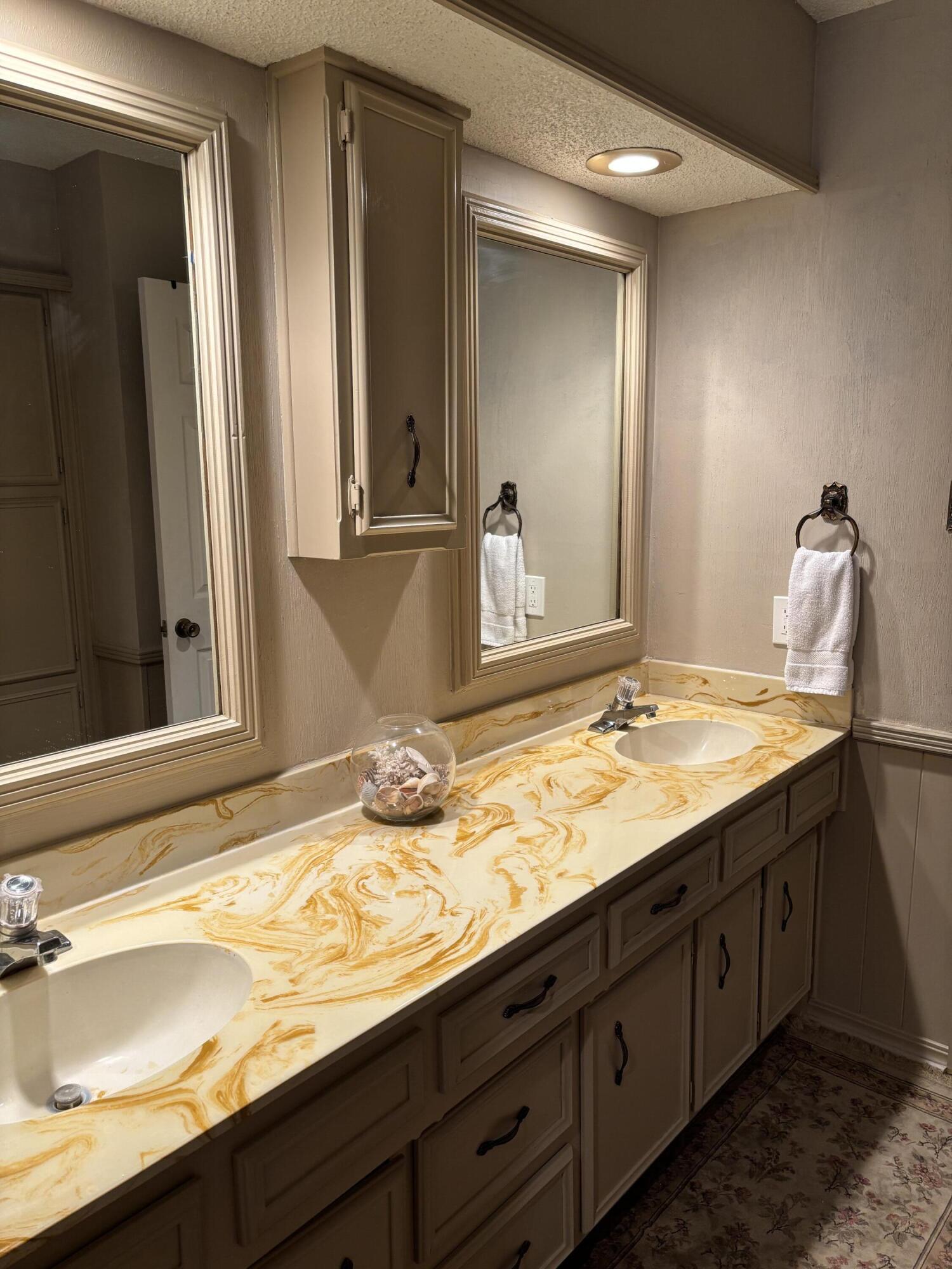 5504 69th Street Lubbock, TX 79424 - Photo 27 of 35 IMG_3803