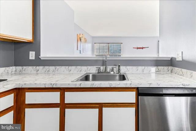 $250,000 | 212 Charring Cross Drive, Dover, DE 19904