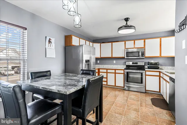 $250,000 | 212 Charring Cross Drive, Dover, DE 19904