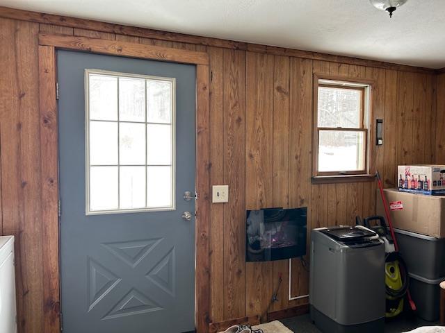 12884 State Rte 27 Grand Valley, PA 16420 - Photo 6 of 20 a room with furniture and a window