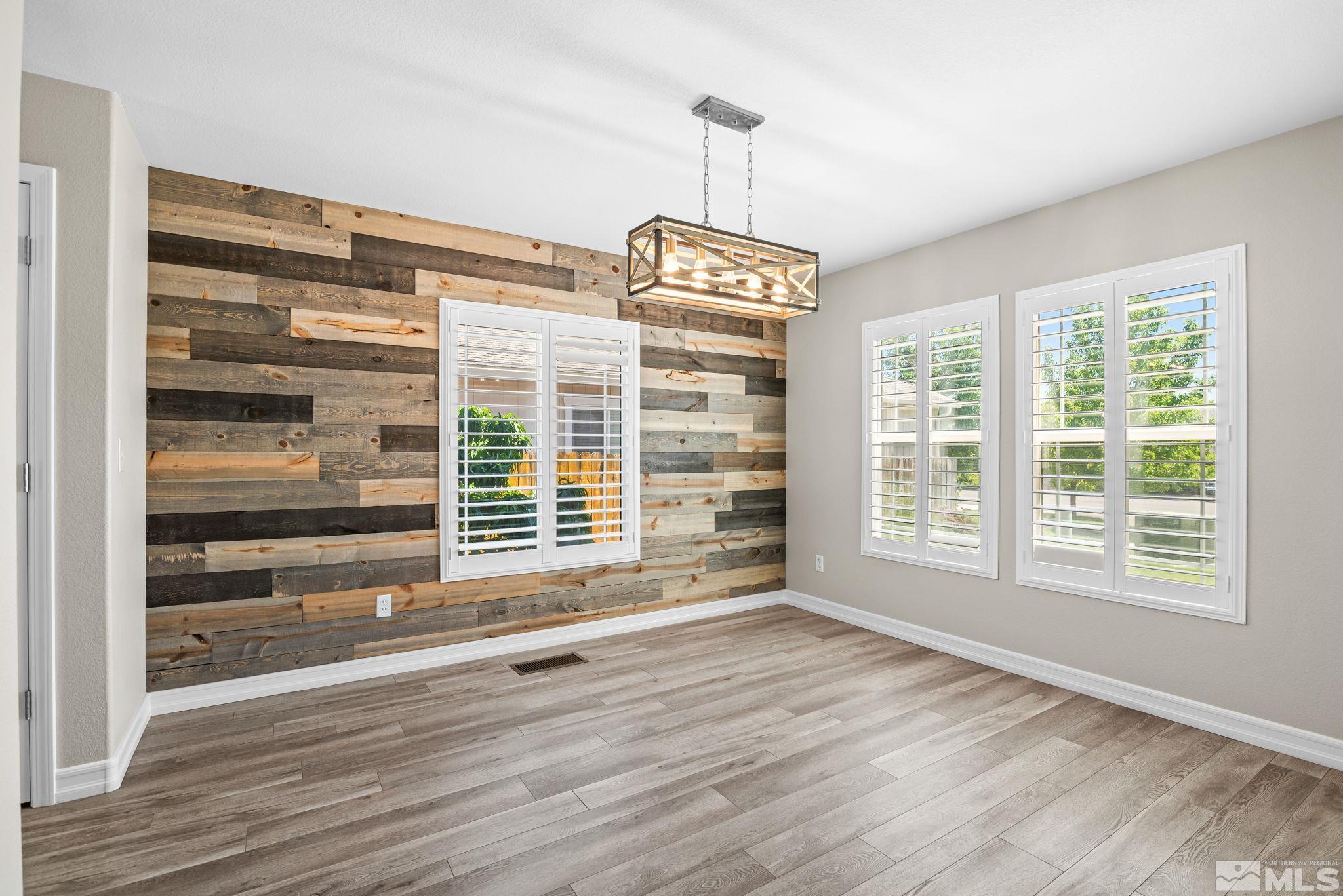 7955 Imall Court Reno, NV 89506 - Photo 4 of 40 Photo 4