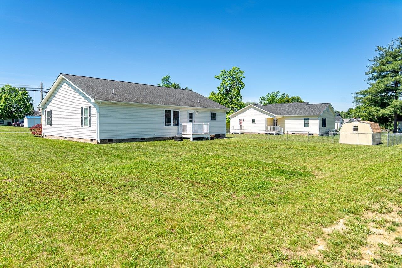 106 7th Street Grottoes, VA 24441 - Photo 41 of 46
