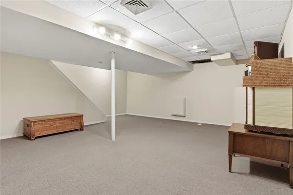 $224,900 | 18 Hanna Lane, Webster, NY 14580