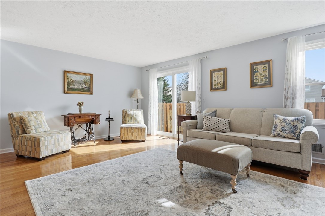 18 Hanna Lane Webster, NY 14580 - Photo 7 of 39