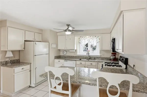 $224,900 | 18 Hanna Lane, Webster, NY 14580