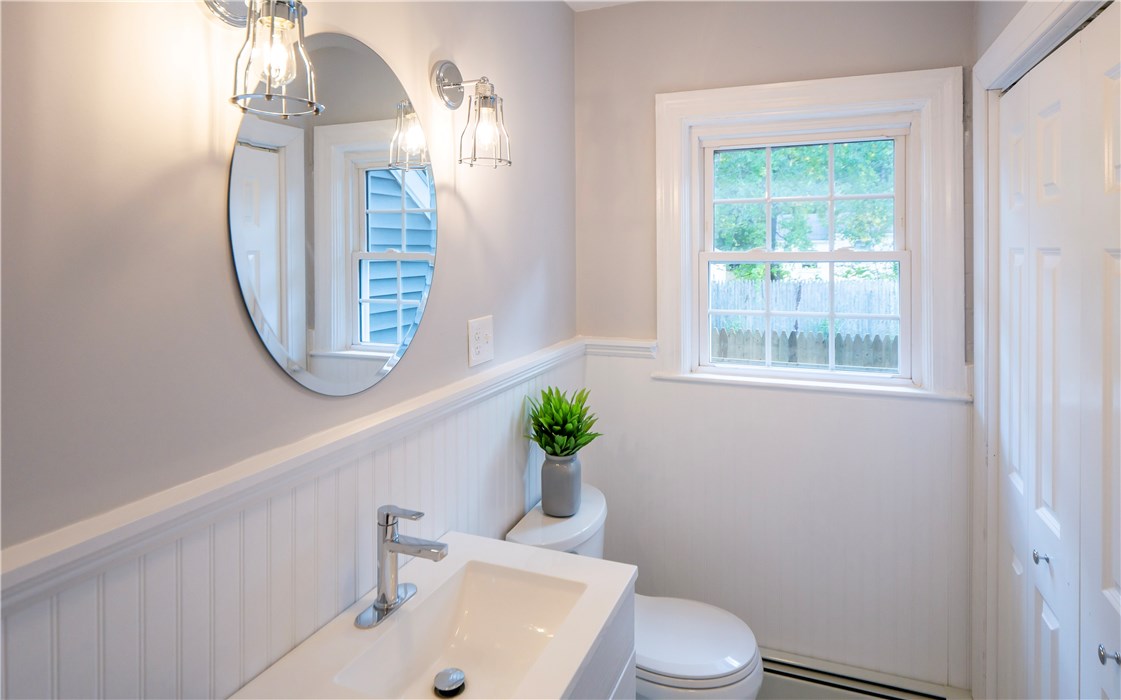 36 Friendly Road East Greenwich, RI 02818 - Photo 23 of 50 Gallery Image 23