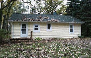 200 Rosell Road Holly, MI 48442 - Photo 1 of 1 FRONT