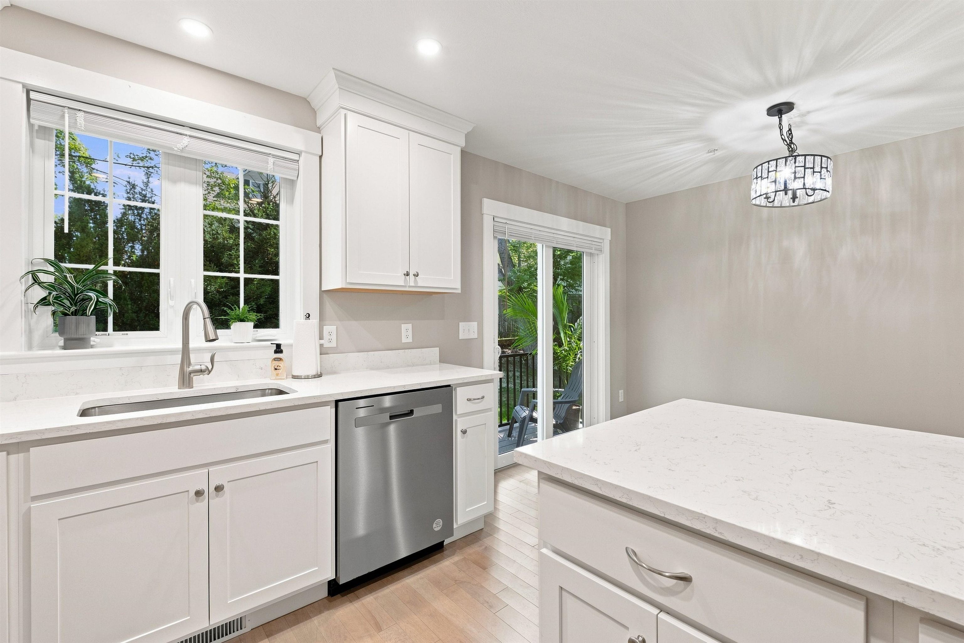 32 Charter Street, Unit 1 Exeter, NH 03833 - Photo 12 of 40 Gallery Image 12