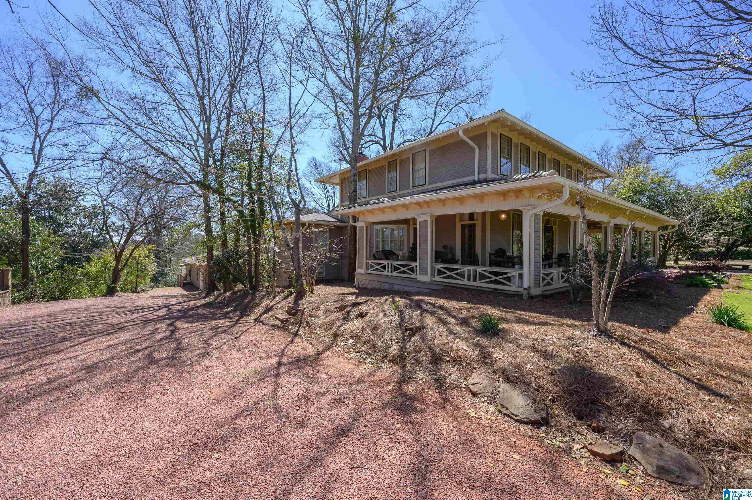 913 Shades Crest Road Birmingham, AL 35226 - Photo 4 of 65