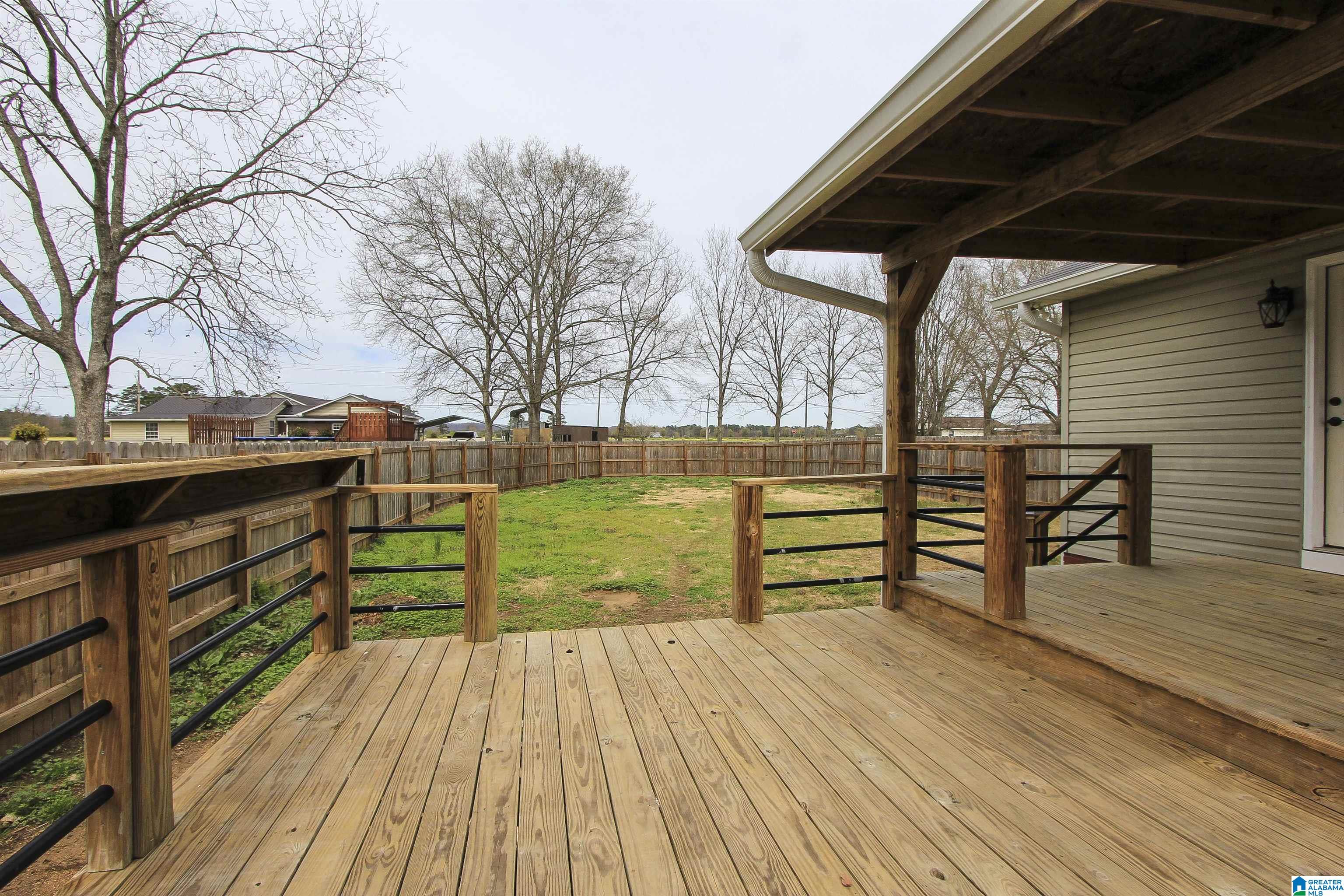 3790 Christopher Avenue Gadsden, AL 35907 - Photo 10 of 57