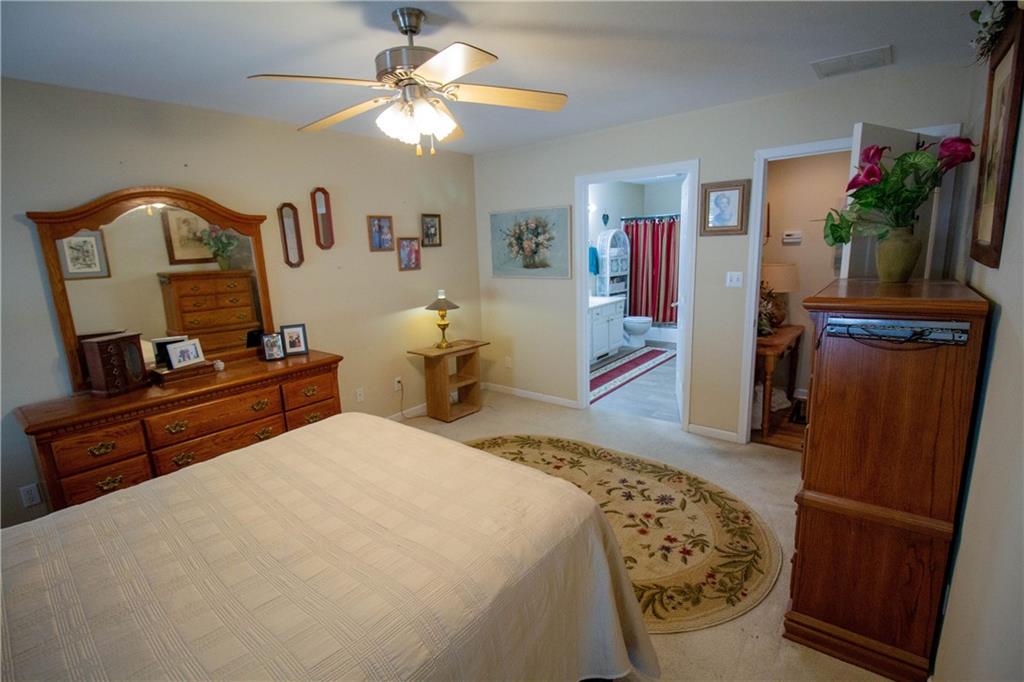 6072 Stratton Court Columbus, IN 47203 - Photo 6 of 17 Gallery Image 6