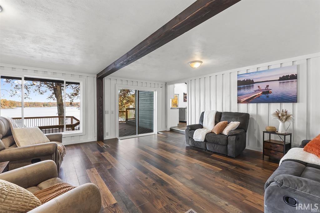 8652 East Koher Road South Syracuse, IN 46567 - Photo 13 of 33