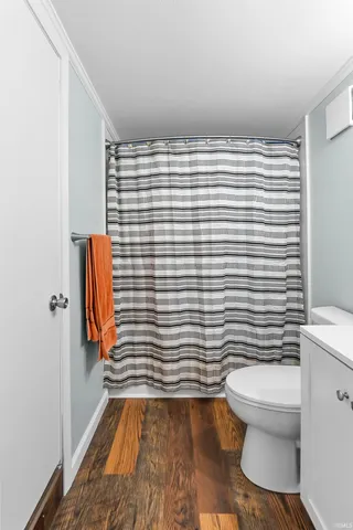 $529,900 | 8652 East Koher Road South, Syracuse, IN 46567