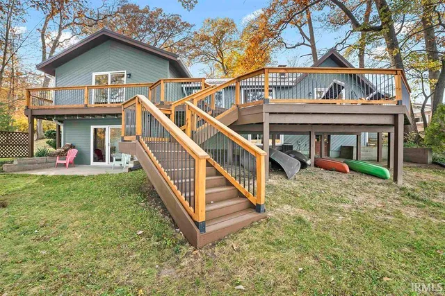 $529,900 | 8652 East Koher Road South, Syracuse, IN 46567