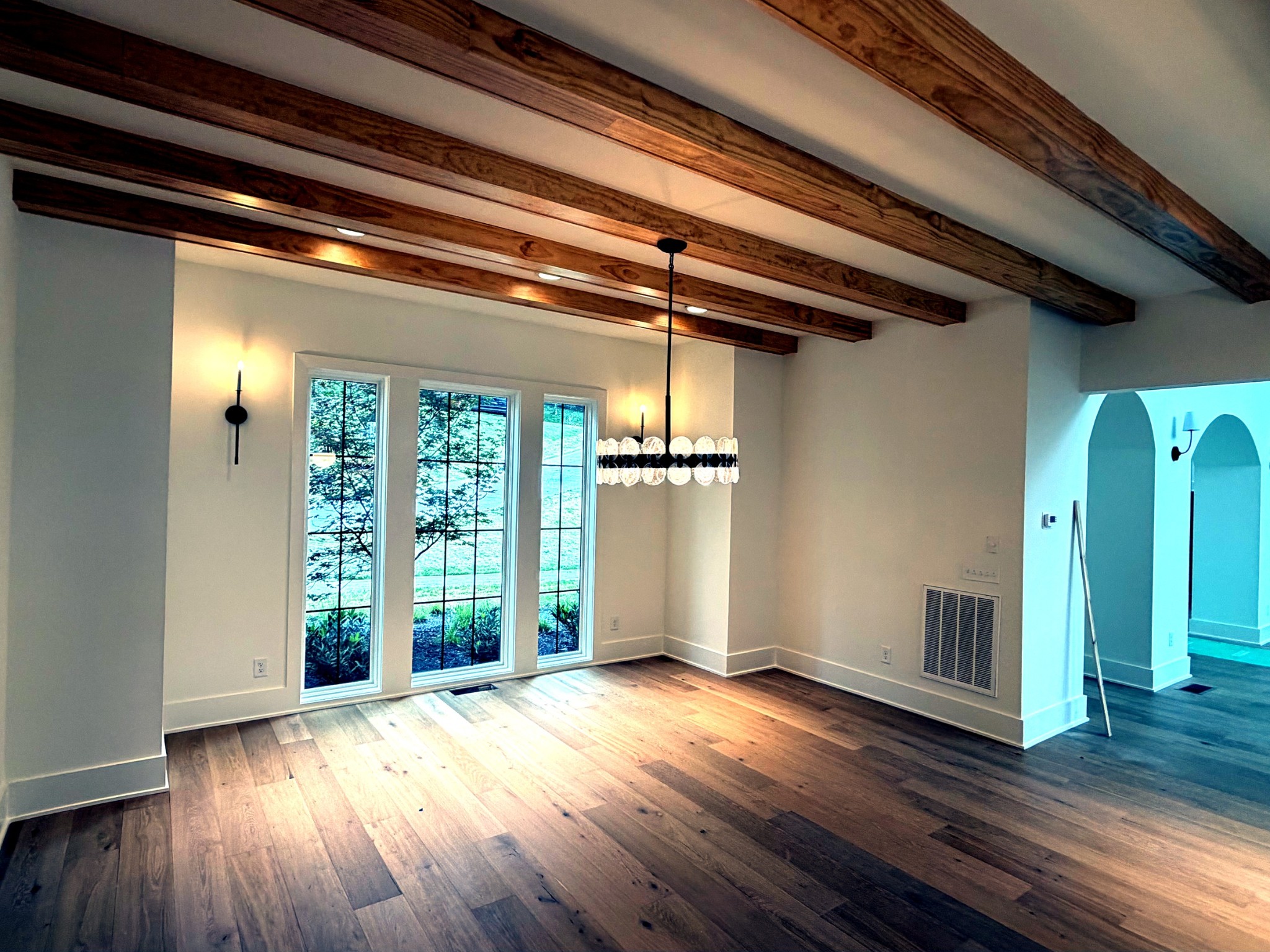 4608 Benton Smith Road Nashville, TN 37215 - Photo 3 of 17