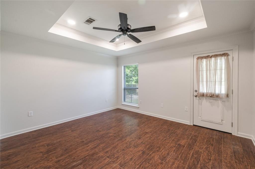 8355 Harris Road Denham Springs, LA 70726 - Photo 12 of 24 Gallery Image 12