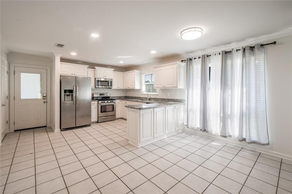 8355 Harris Road Denham Springs, LA 70726 - Photo 5 of 24 Gallery Image 5