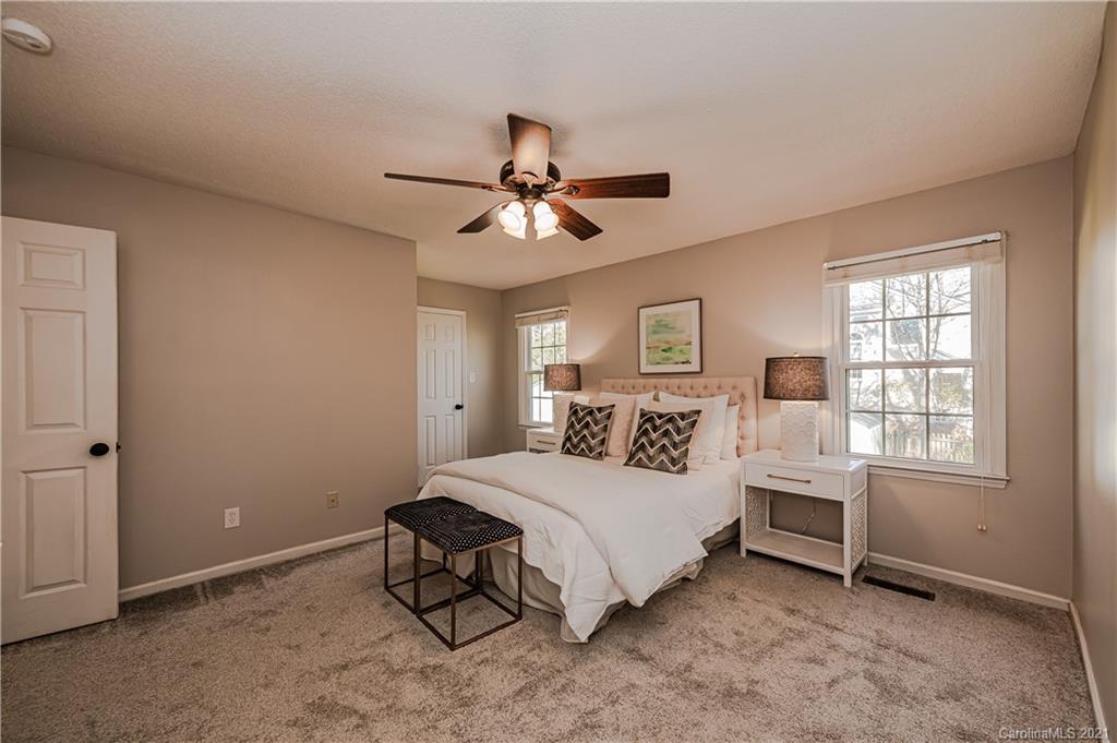 9807 Deer Spring Lane Charlotte, NC 28210 - Photo 20 of 31