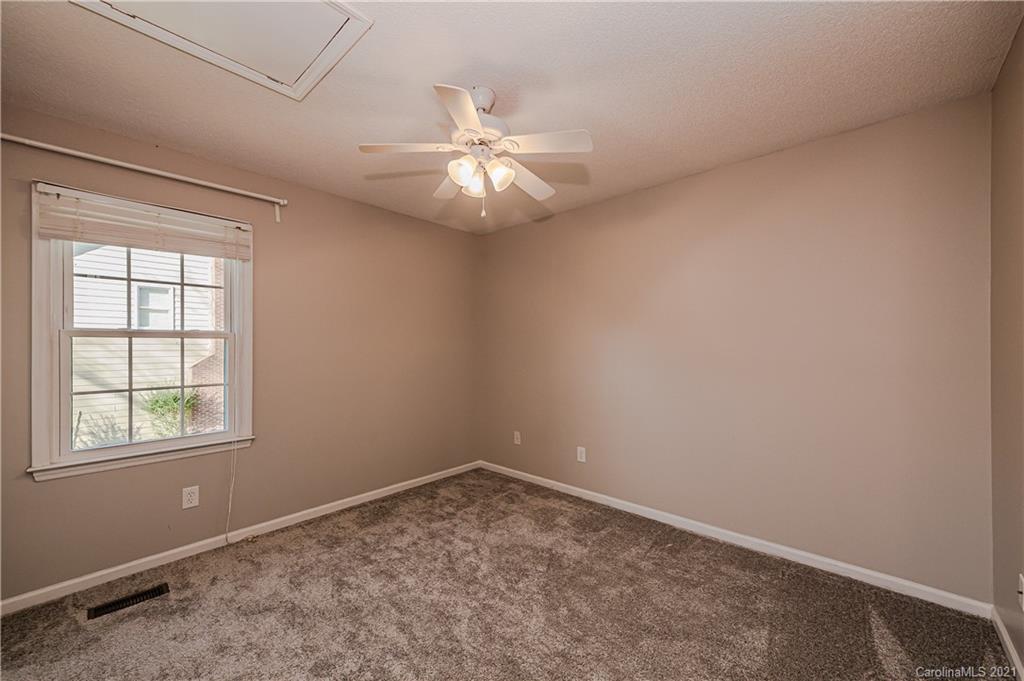 9807 Deer Spring Lane Charlotte, NC 28210 - Photo 22 of 31