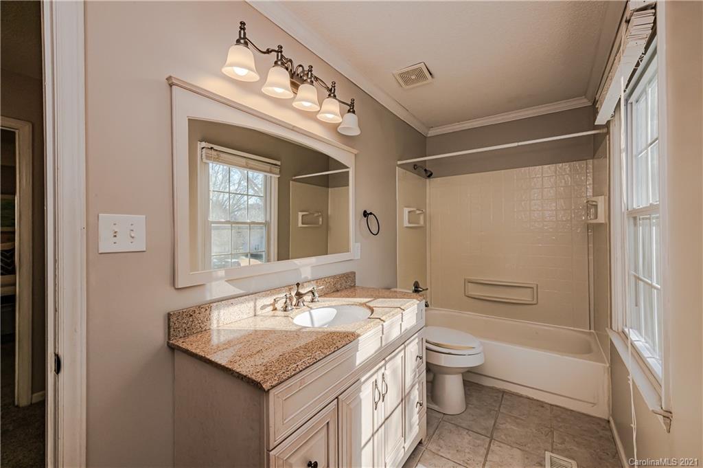 9807 Deer Spring Lane Charlotte, NC 28210 - Photo 23 of 31