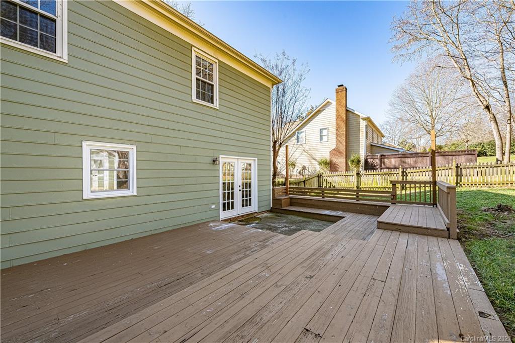9807 Deer Spring Lane Charlotte, NC 28210 - Photo 26 of 31