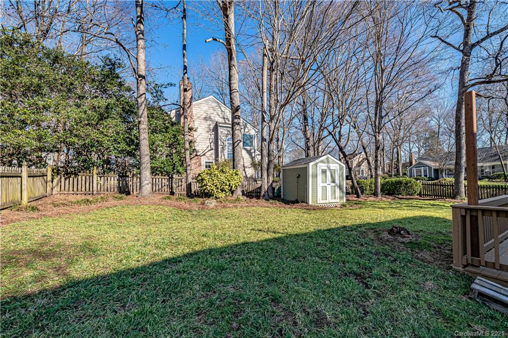 9807 Deer Spring Lane Charlotte, NC 28210 - Photo 27 of 31
