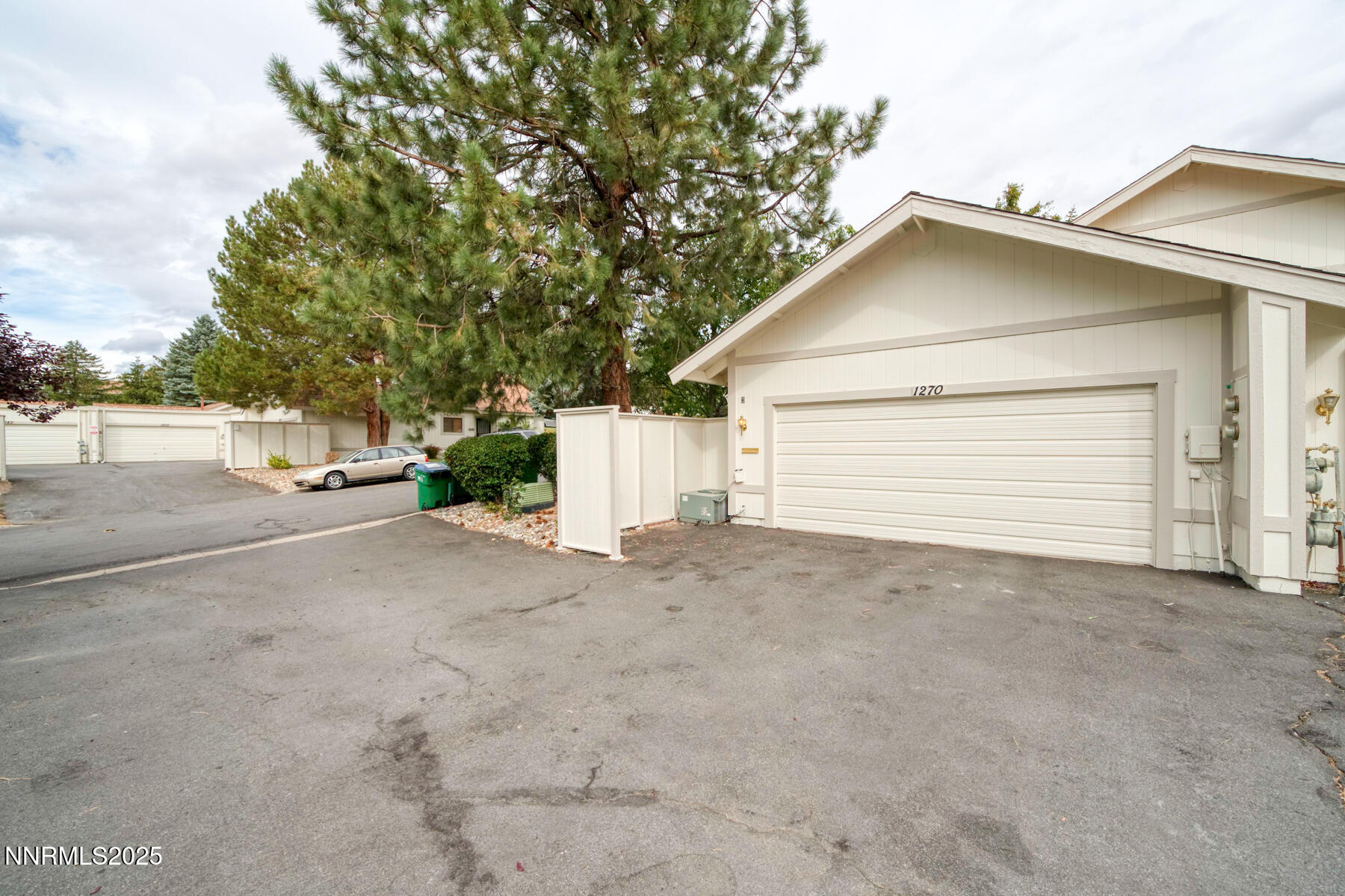 1270 Searchlite Court Reno, NV 89503 - Photo 3 of 52 DSC01820-Edit