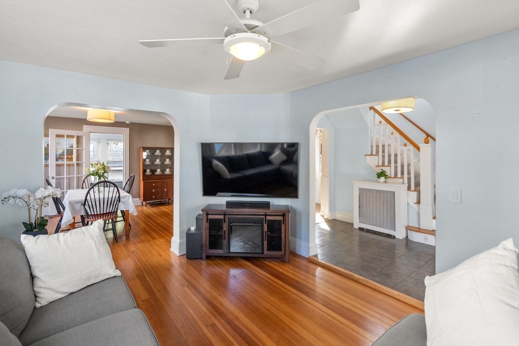 29 Denton Terrace Boston, MA 02131 - Photo 13 of 30