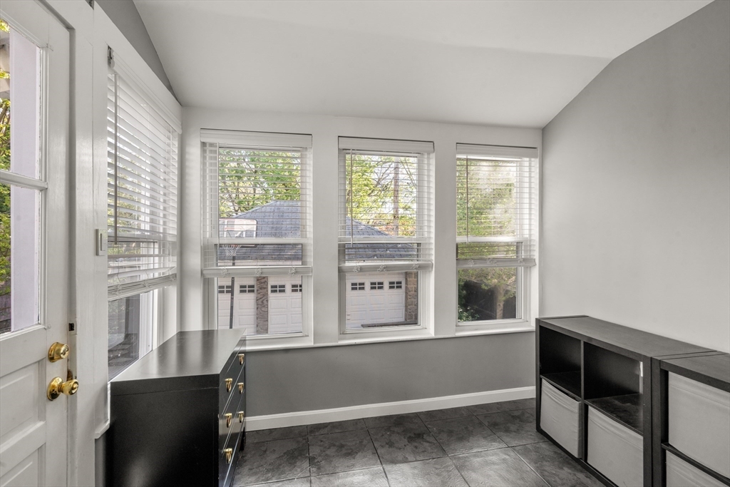 29 Denton Terrace Boston, MA 02131 - Photo 14 of 30